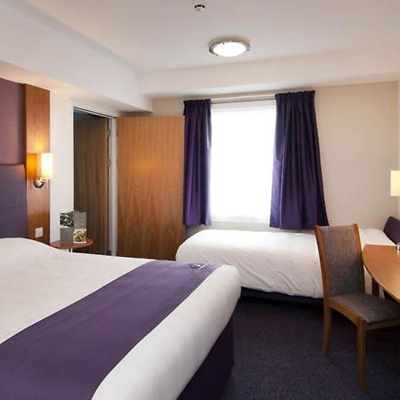 Holiday Inn Newcastle City Newcastle upon Tyne Exterior photo