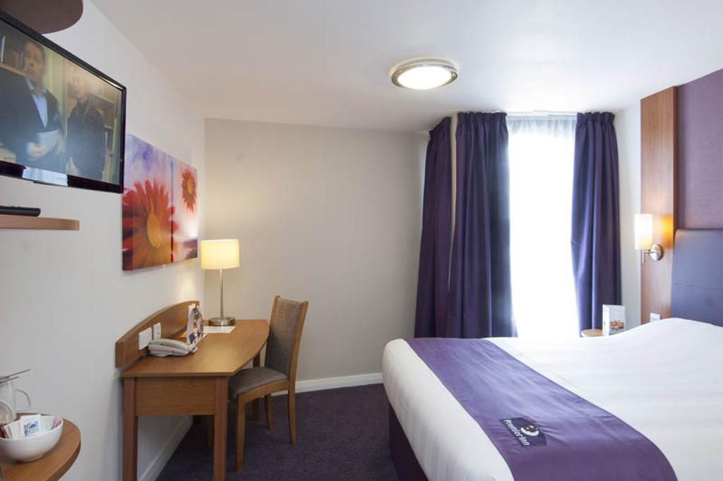 Holiday Inn Newcastle City Newcastle upon Tyne Exterior photo