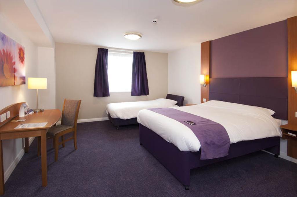Holiday Inn Newcastle City Newcastle upon Tyne Exterior photo
