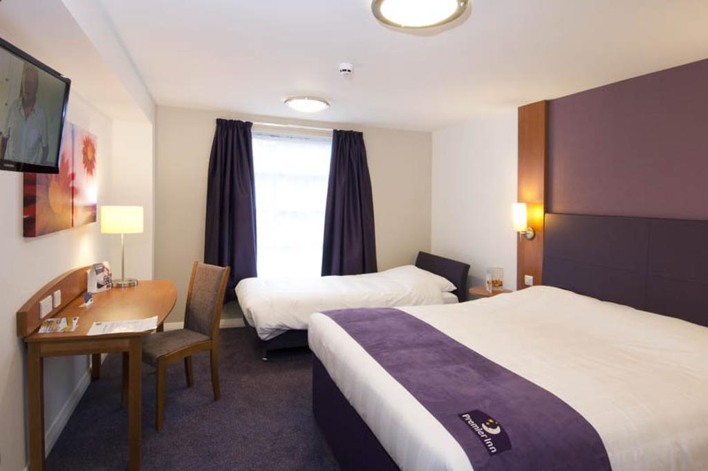 Holiday Inn Newcastle City Newcastle upon Tyne Exterior photo