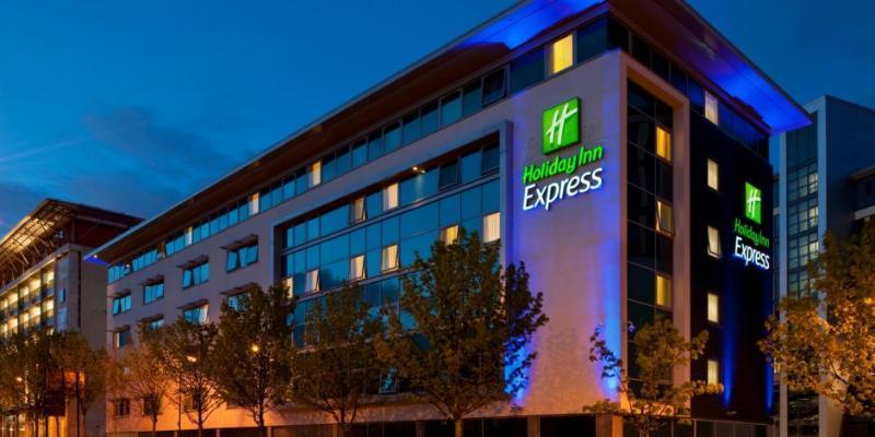 Holiday Inn Newcastle City Newcastle upon Tyne Exterior photo